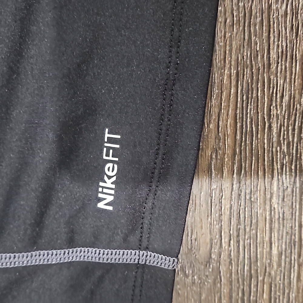 Nike pro fitted - Picture 4 of 5